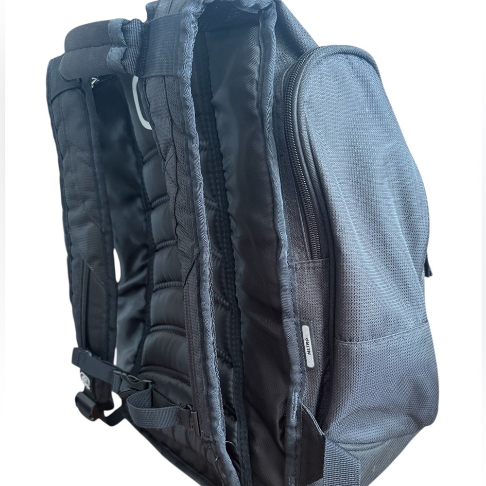 OGIO Charcoal Men's Backpack - Picture 7 of 8